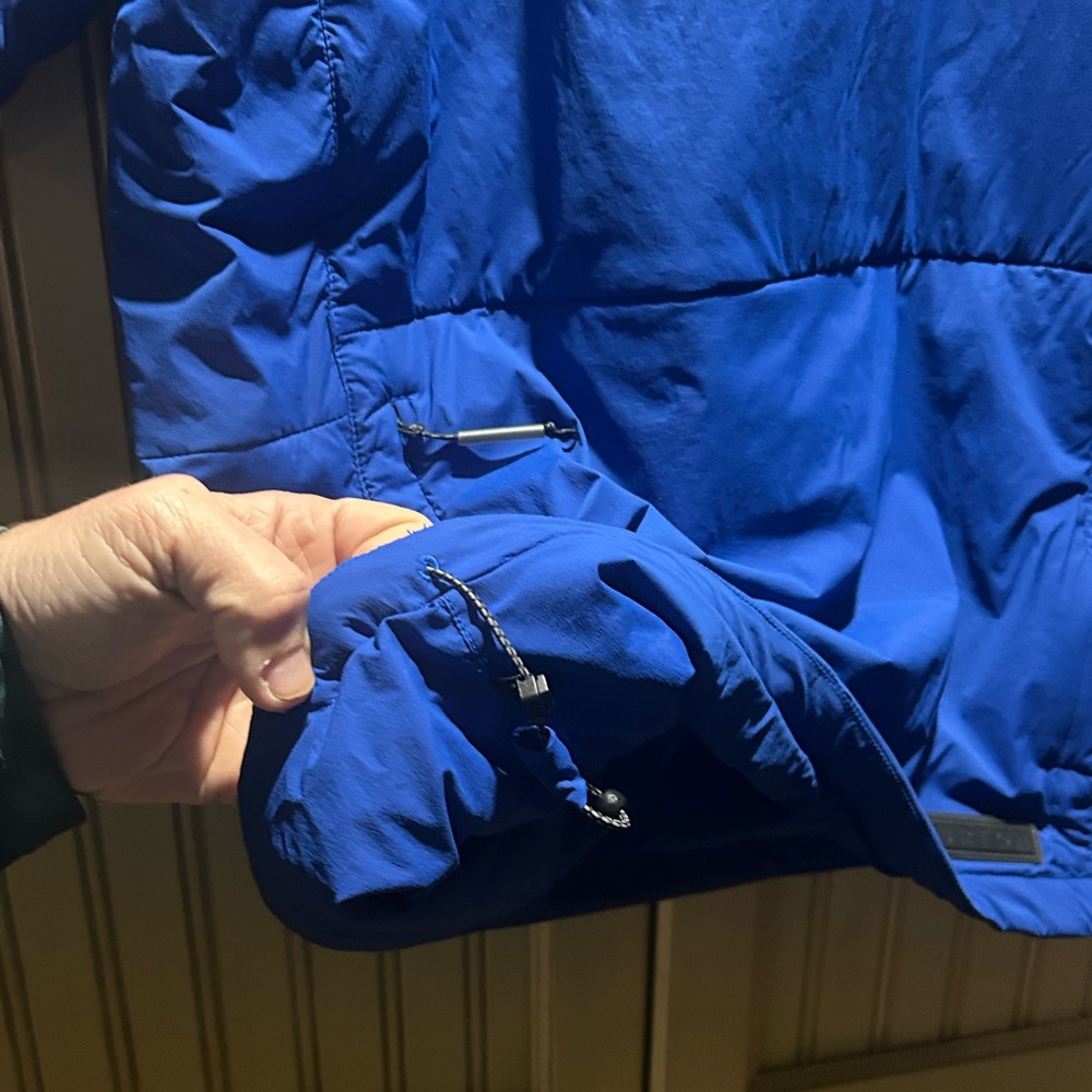 Burton Carbonate short sleeve insulator - Picture 6 of 6
